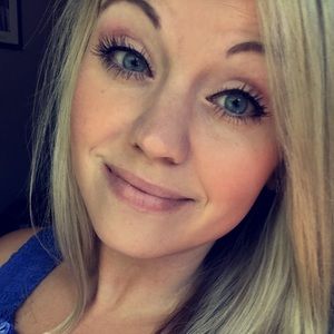 Meet your Posher, Brianna